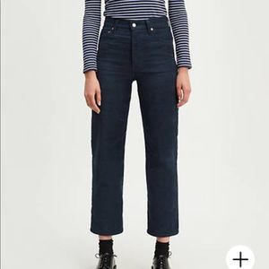 Levi’s premium, wedgie straight, corduroy